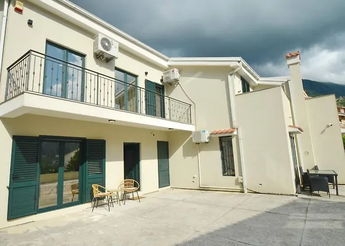 Urban Escape For Two In Kotor